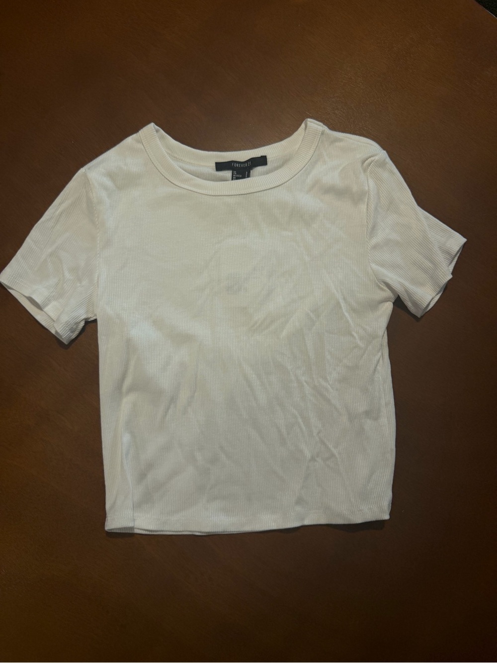 Forever 21 White Short Sleeve Ribbed Tee